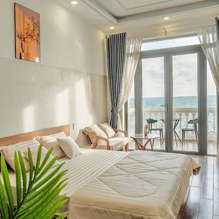 Mien Trung Beach House Phu Quoc Hotel Exterior photo